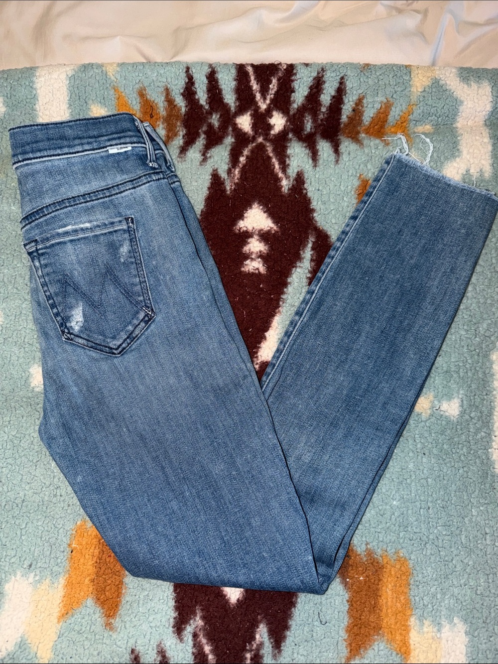 MOTHER THE STUNNER ANKLE FRAY IN GRAFITTI GIRL SIZE 23 jeans NEW NO TAGS
